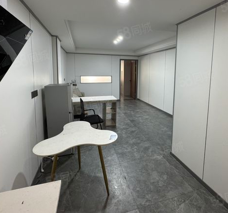 克孜勒苏柯尔克孜物业